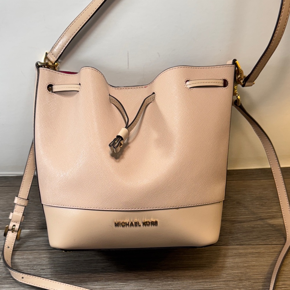 Michael Kors Blush Crossbody Bag